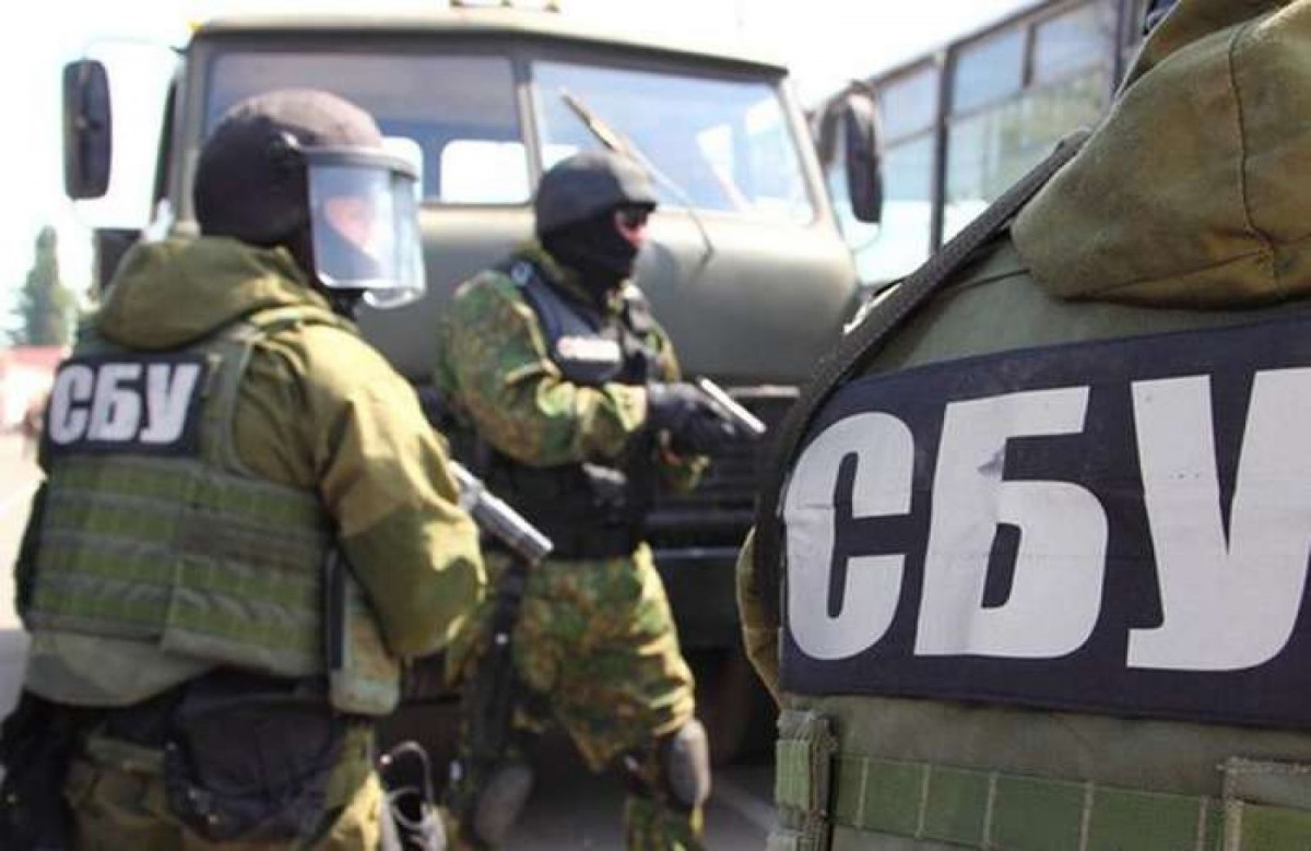 Двух подполковников СБУ осудят за государственную измену