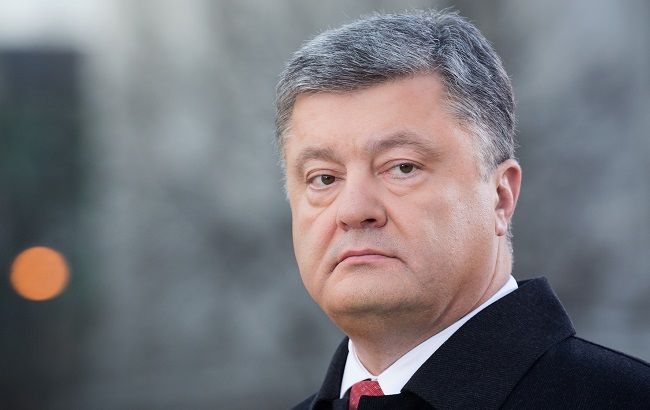 Украина в течении восьми лет переплачивала за газ, — П. Порошенко