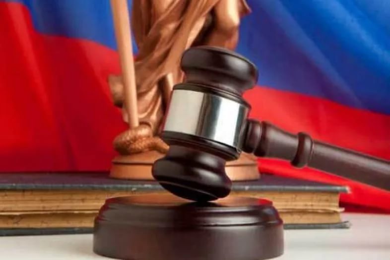 В России обвиняемая разлила в суде ртуть, чтобы затянуть рассмотрение дела