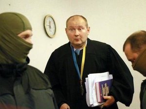 Документы на экстрадицию судьи Чауса направили в Молдову