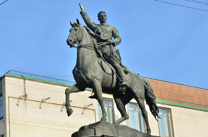 Киевсовет намерен перенести памятник Щорса в музей пропаганды СССР