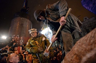 Куда денут снесенные в Киеве памятники