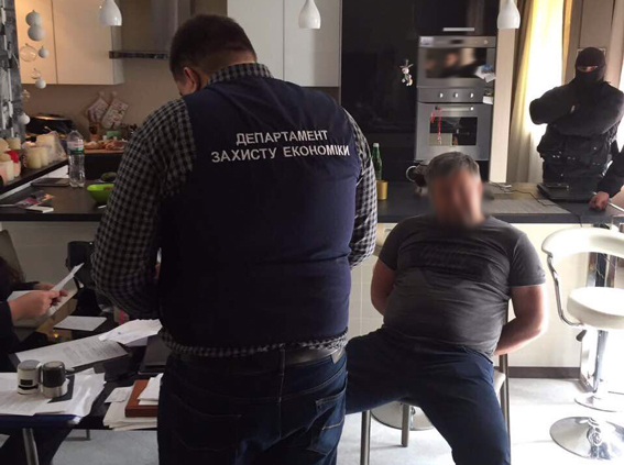 В Харькове полиция «накрыла» конвертцентр с оборотом более 50 млн грн