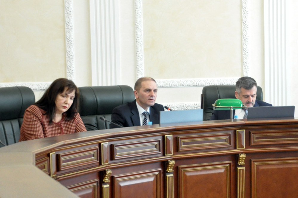 Судья Высшего хозсуда Михаил Запорощенко временно отстранен от правосудия