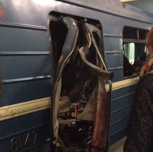 В Санкт-Петербурге прогремел взрыв в метро. ВИДЕО
