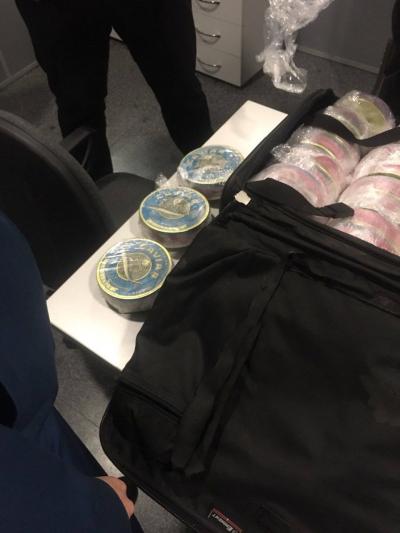 В аэропорту «Борисполь» задержали партию контрабандного деликатеса