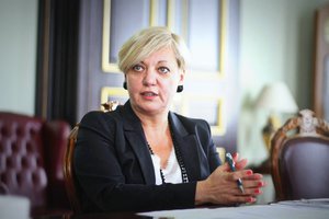 Гонтарева подала президенту заявление об отставке