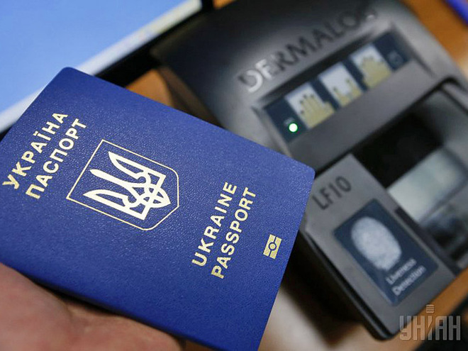 Жители «ЛНР» и «ДНР» начали охоту за украинскими паспортами